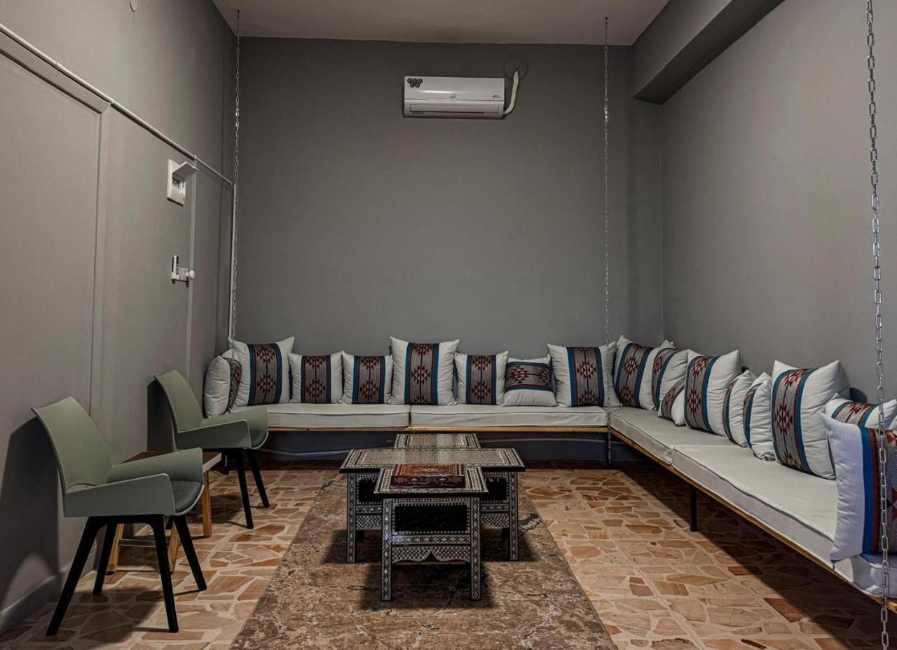 Hotel Beit Ahlan Amman Esterno foto
