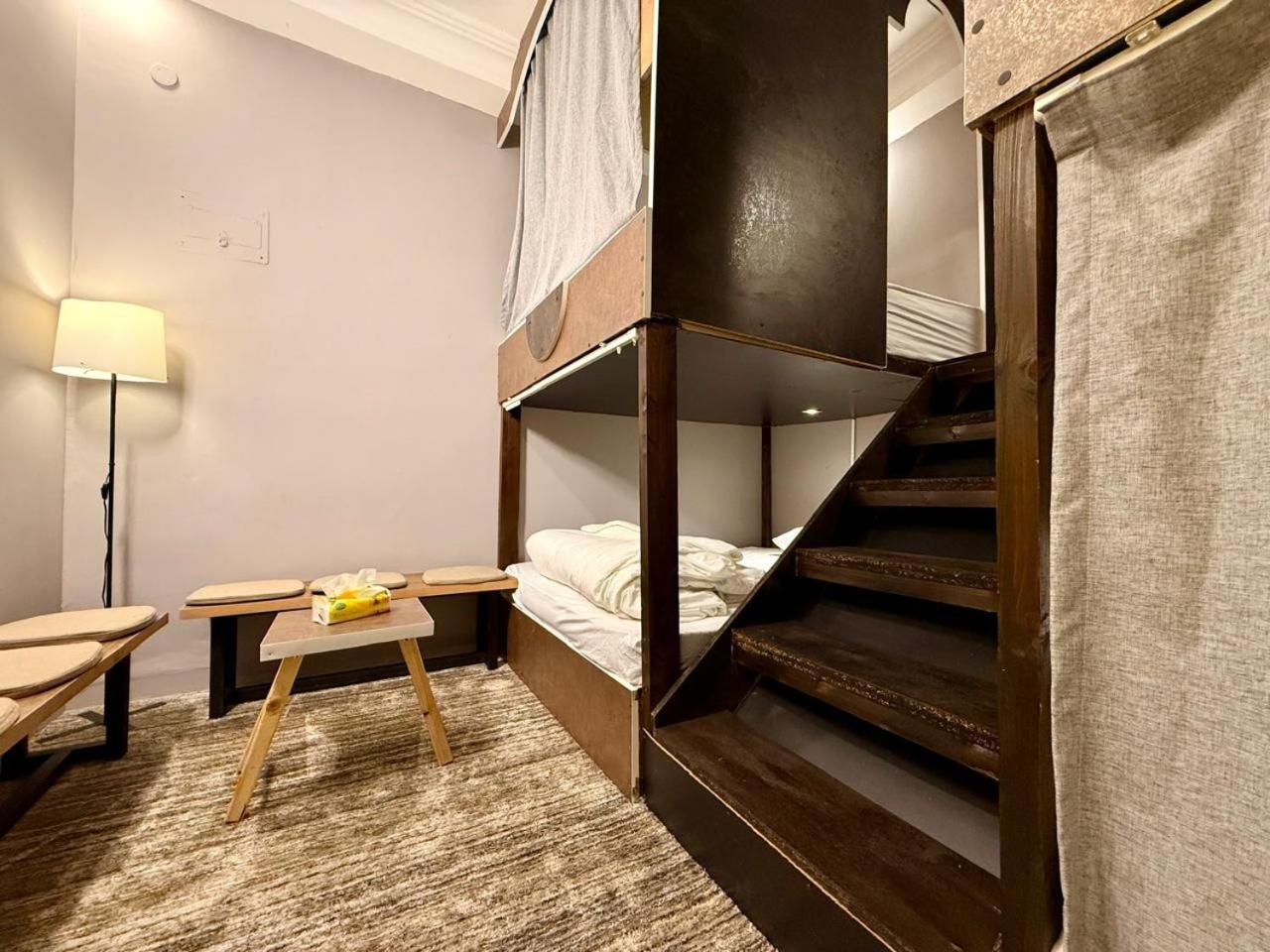 Hotel Beit Ahlan Amman Esterno foto