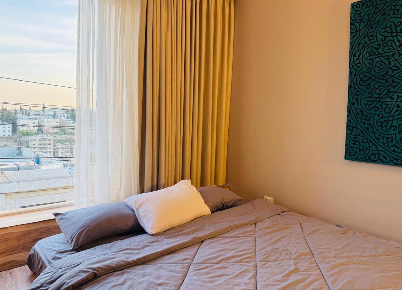 Hotel Beit Ahlan Amman Esterno foto