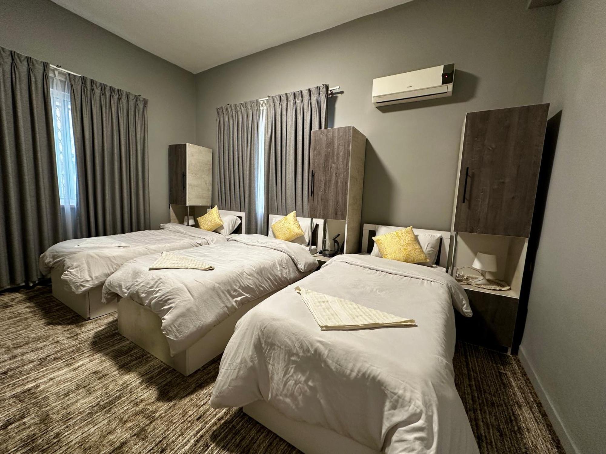 Hotel Beit Ahlan Amman Esterno foto