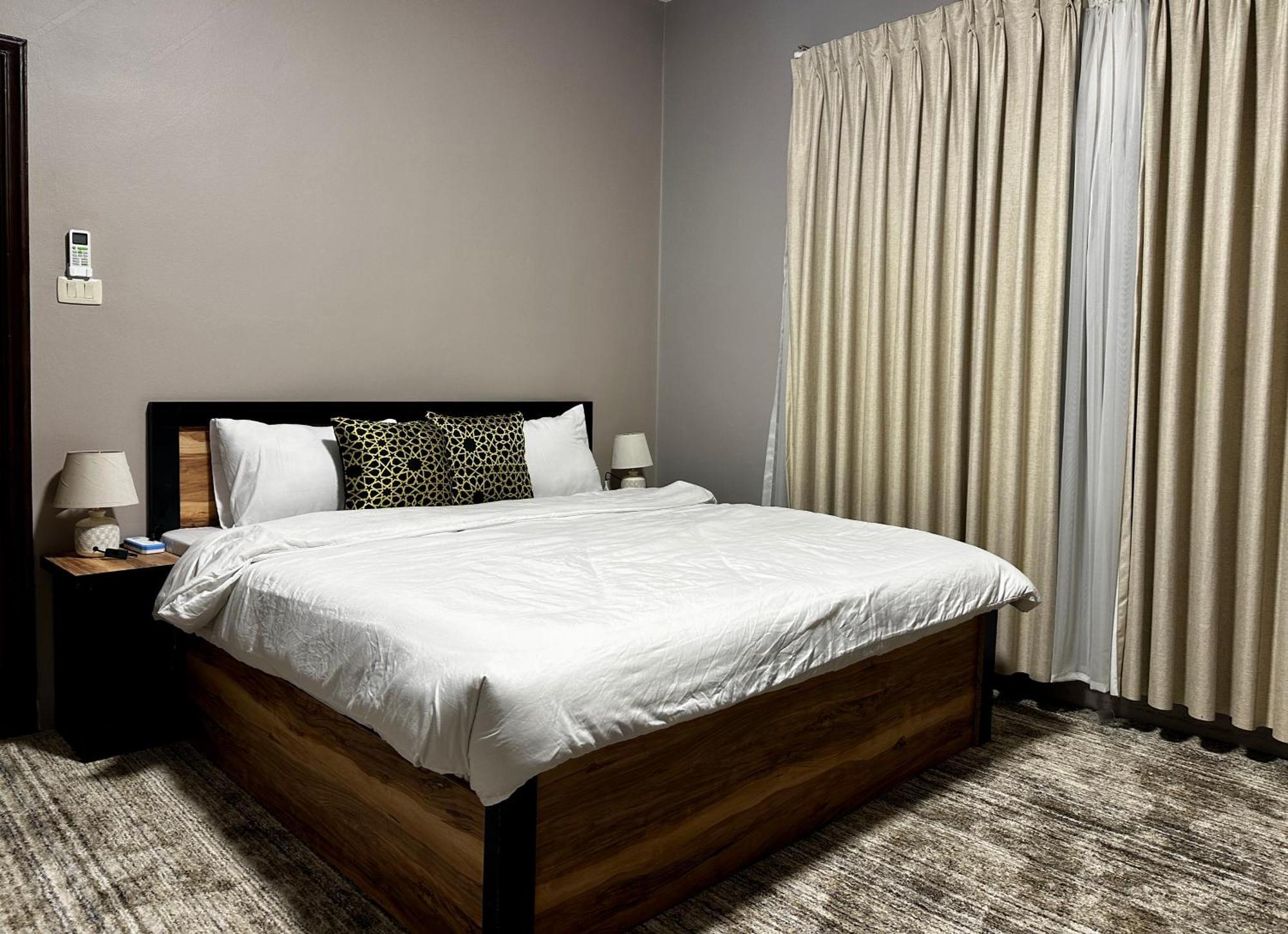 Hotel Beit Ahlan Amman Esterno foto