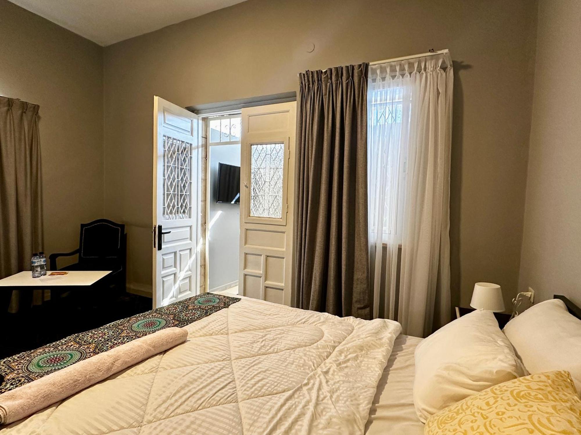 Hotel Beit Ahlan Amman Esterno foto