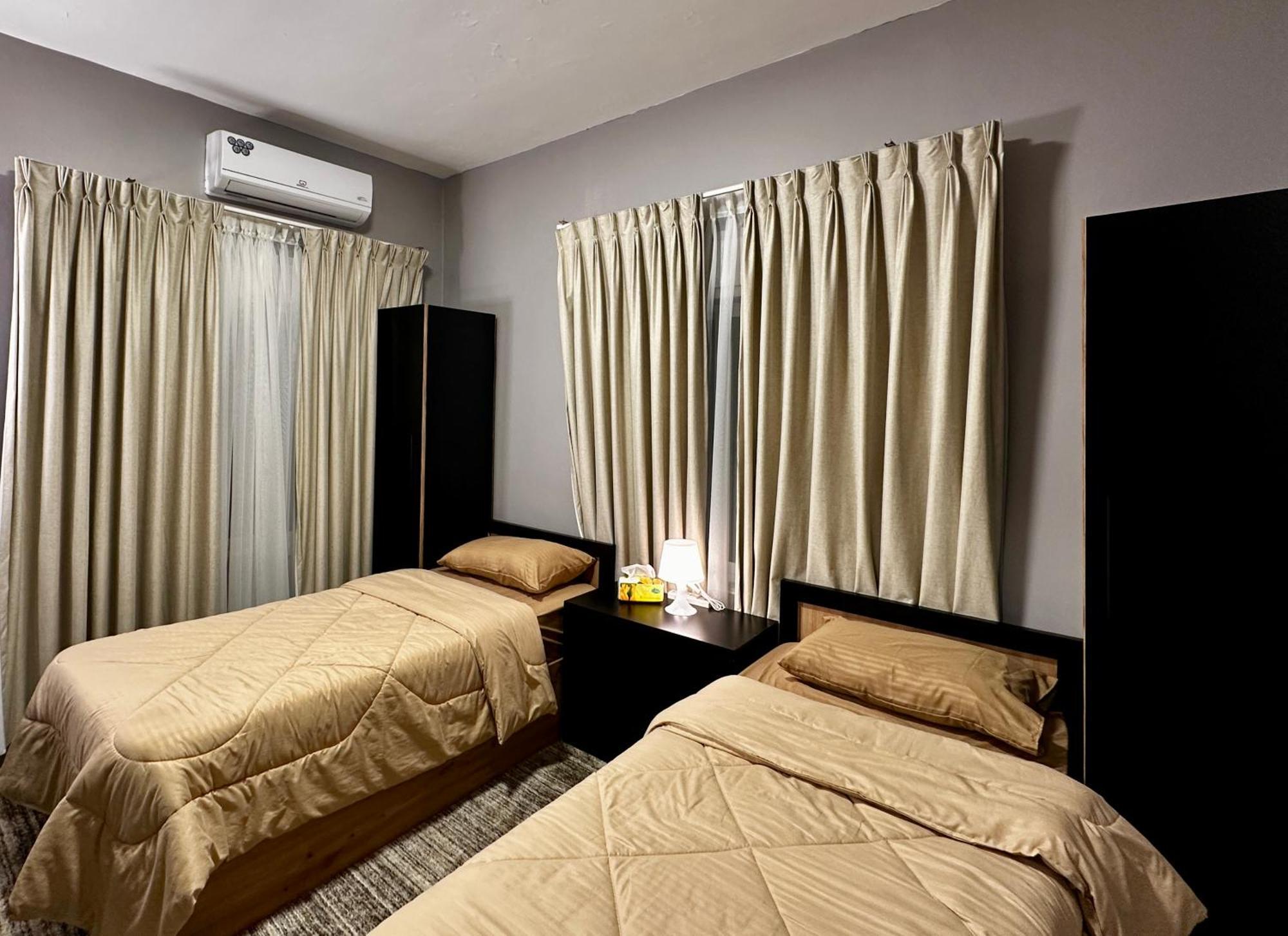 Hotel Beit Ahlan Amman Esterno foto