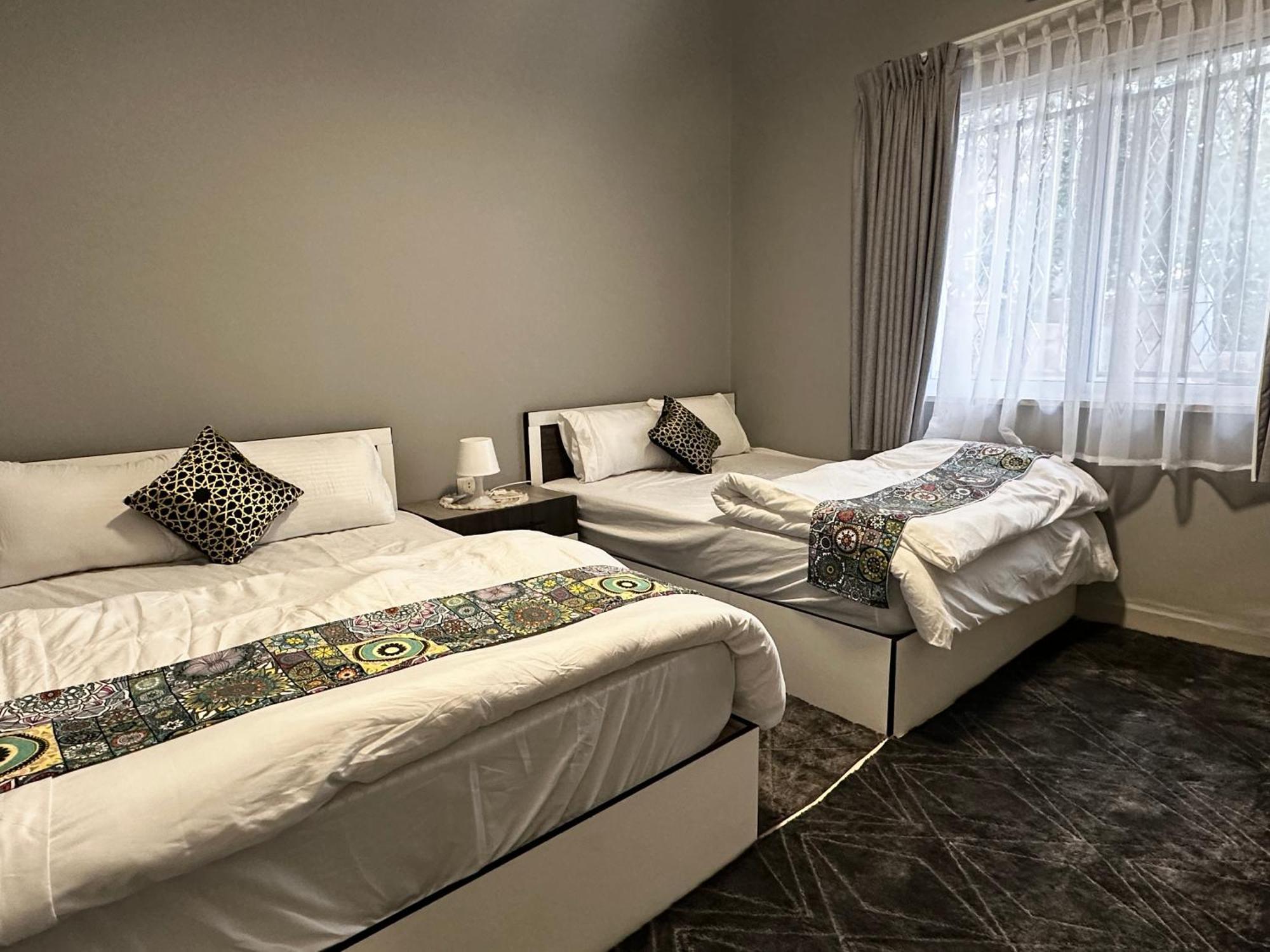 Hotel Beit Ahlan Amman Esterno foto