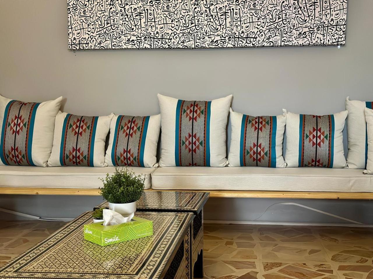 Hotel Beit Ahlan Amman Esterno foto
